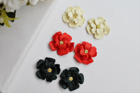 Flower Stud Earrings, Polymer Clay Earrings, Handmade Earrings, Floral, Handmade Earrings, Summer Earrings, Studs, Oragnge, Yellow, Green