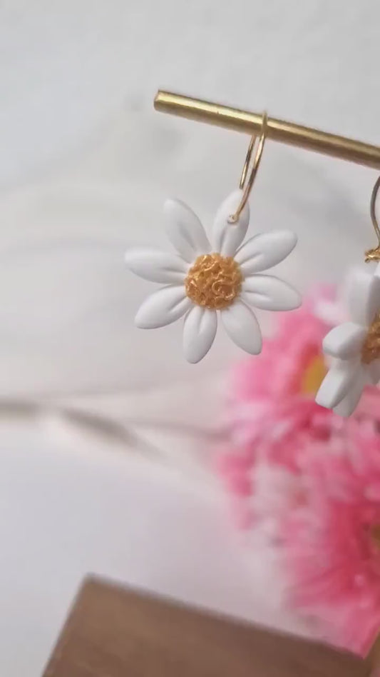 Daisy Earrings, Sunflower Earrings, Hoop Earrings, Clay Earrings, Polymer Clay Floral Earrings, Spring Earrings, Best Seller, Handmade,Hoops