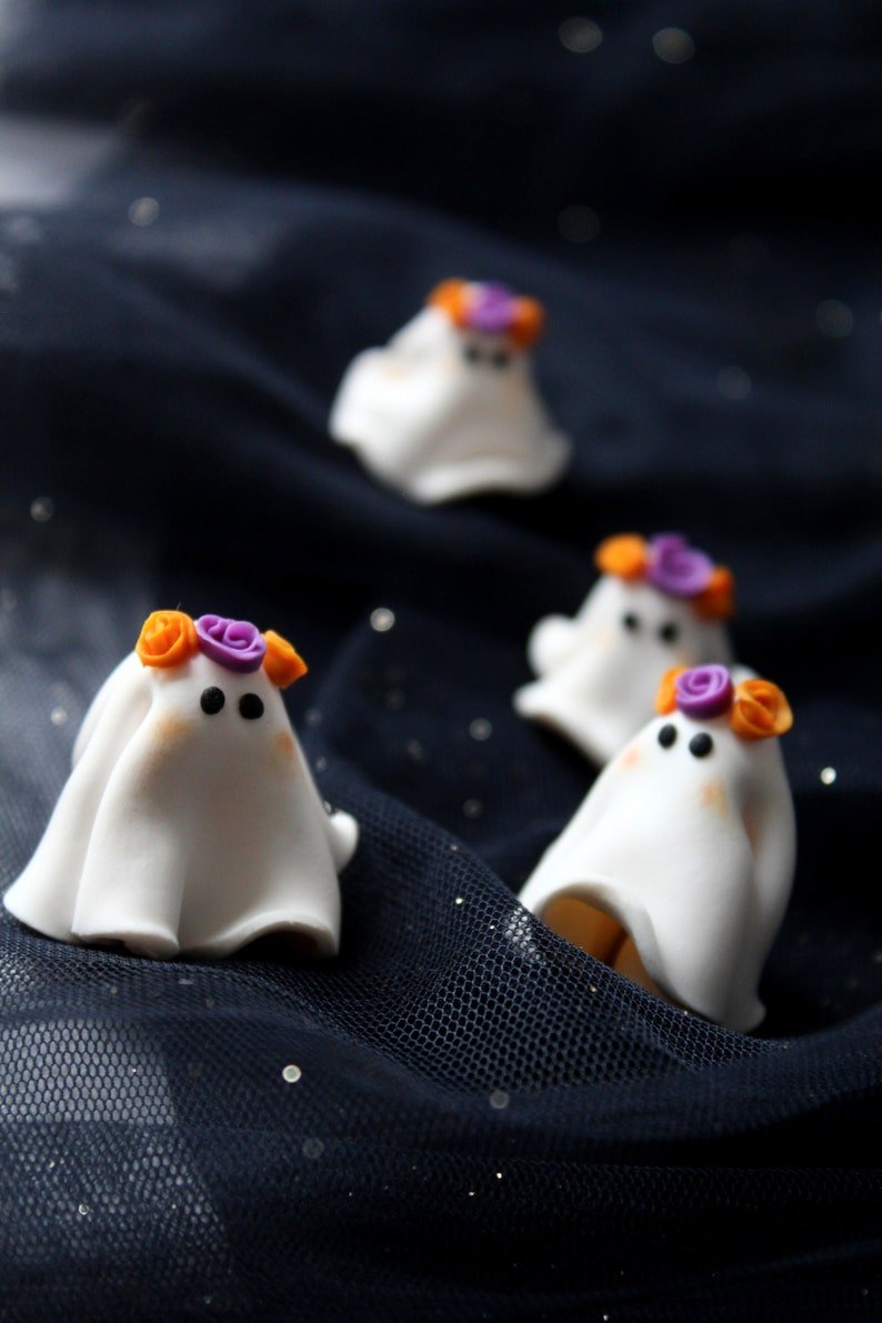 Ghost Earrings, Halloween Earrings, Polymer Clay Earrings, Cute Ghost Charms - Studio Niani