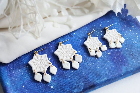 Snowflake Earrings, Polymer Clay Earrings, Winter Earrings, Christmas Earrings, Statement Earrings, Holiday Earrings, White,Glitter,Handmade
