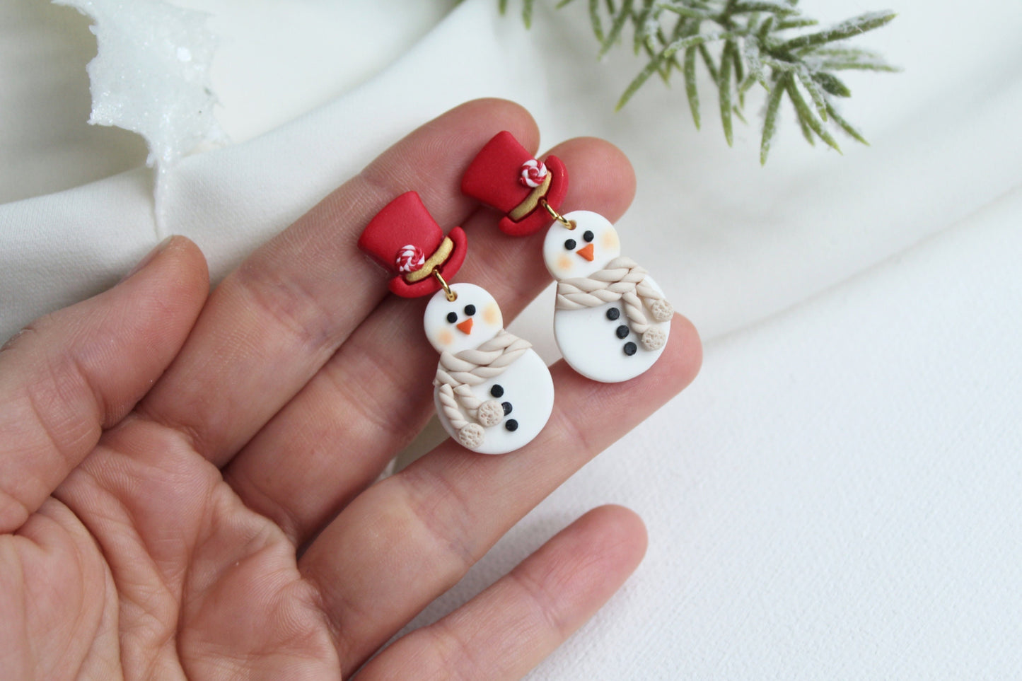 Snowman Earrings, Christmas Earrings, Winter Earrings, Polymer Clay Earrings, Holiday Earrings, Clay Earrings, Handmade Jewelry, Snow, White