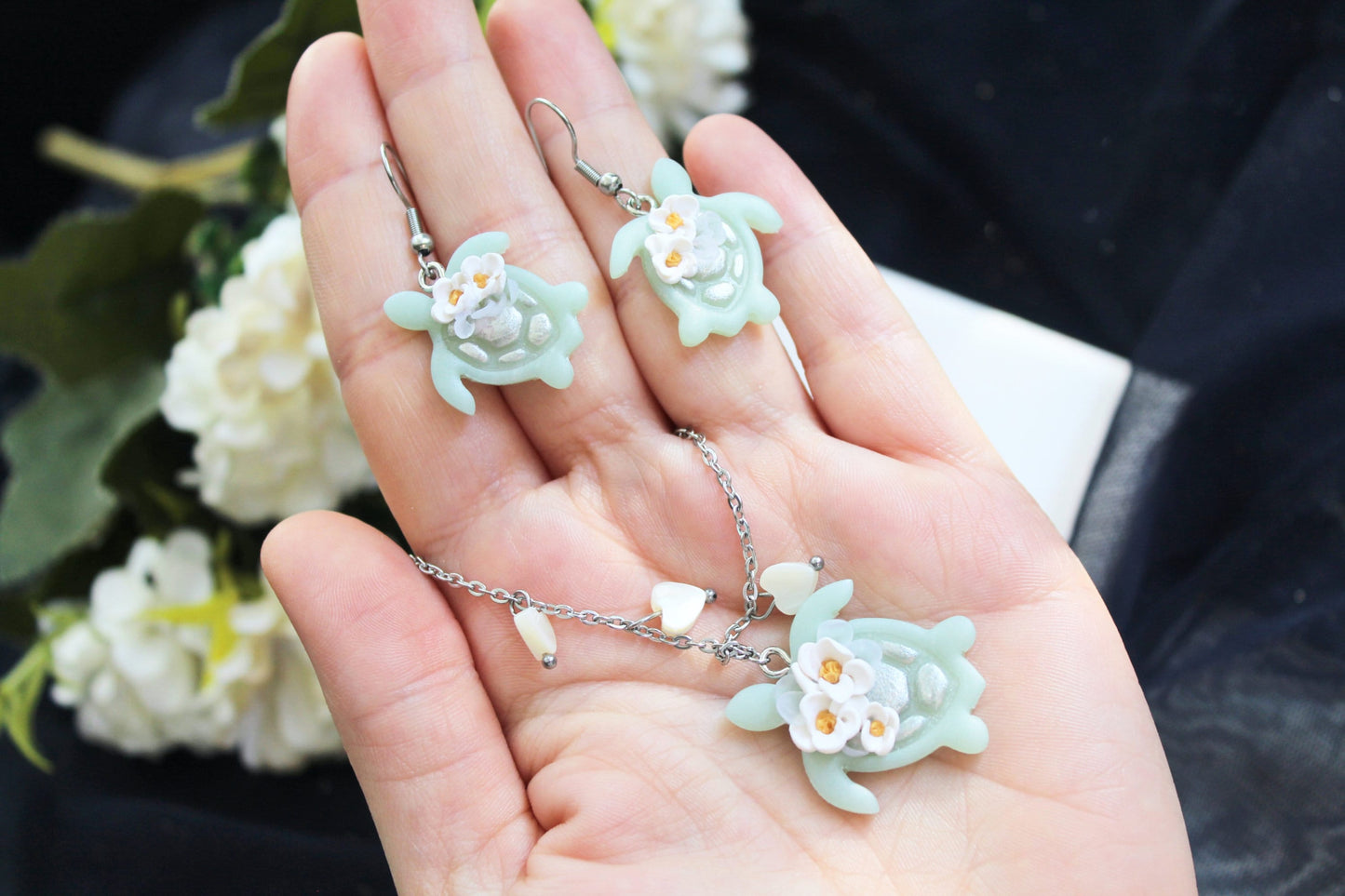 Turtle Earrings, Turtle Polymer Clay Earrings, Summer Earrings, Sea Turtle Earrings, Clay Earrings, Ocean Earrings, Gift for Her, Handmade