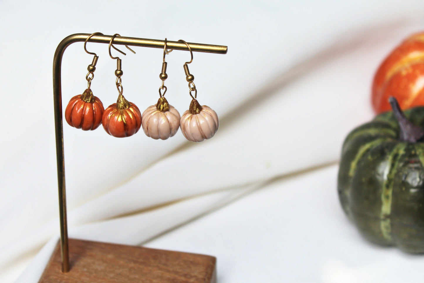 Pumpkin Earrings, Polymer Clay Earrings, Pumpkin Dangle Earrings, Autumn Earrings, Halloween Earrings, Clay Earrings,Handmade,Gift for her