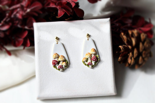 Mushroom Earrings, Autumn Earrings, Polymer Clay Earrings, Statement Earring, Mushroom, Earrings, Hand Sculpted, Fall Jewelry, Handmade,Gift