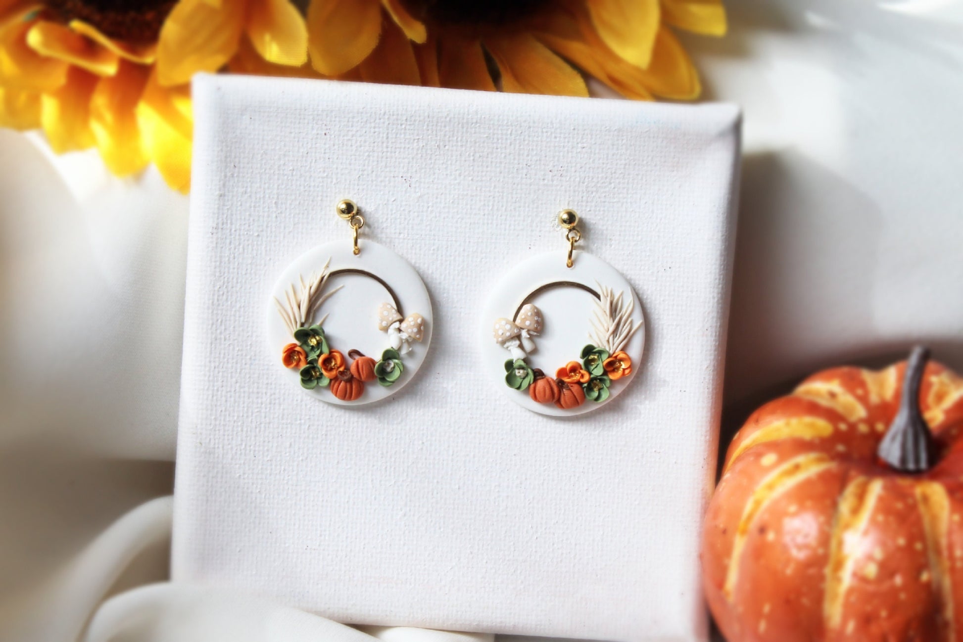 Fall Earrings, Wreath Earrings, Autumn Earrings, Polymer Clay Earrings, Pumpkin Earrings, Mushroom, Halloween, Clay Earrings, Handmade, Gift