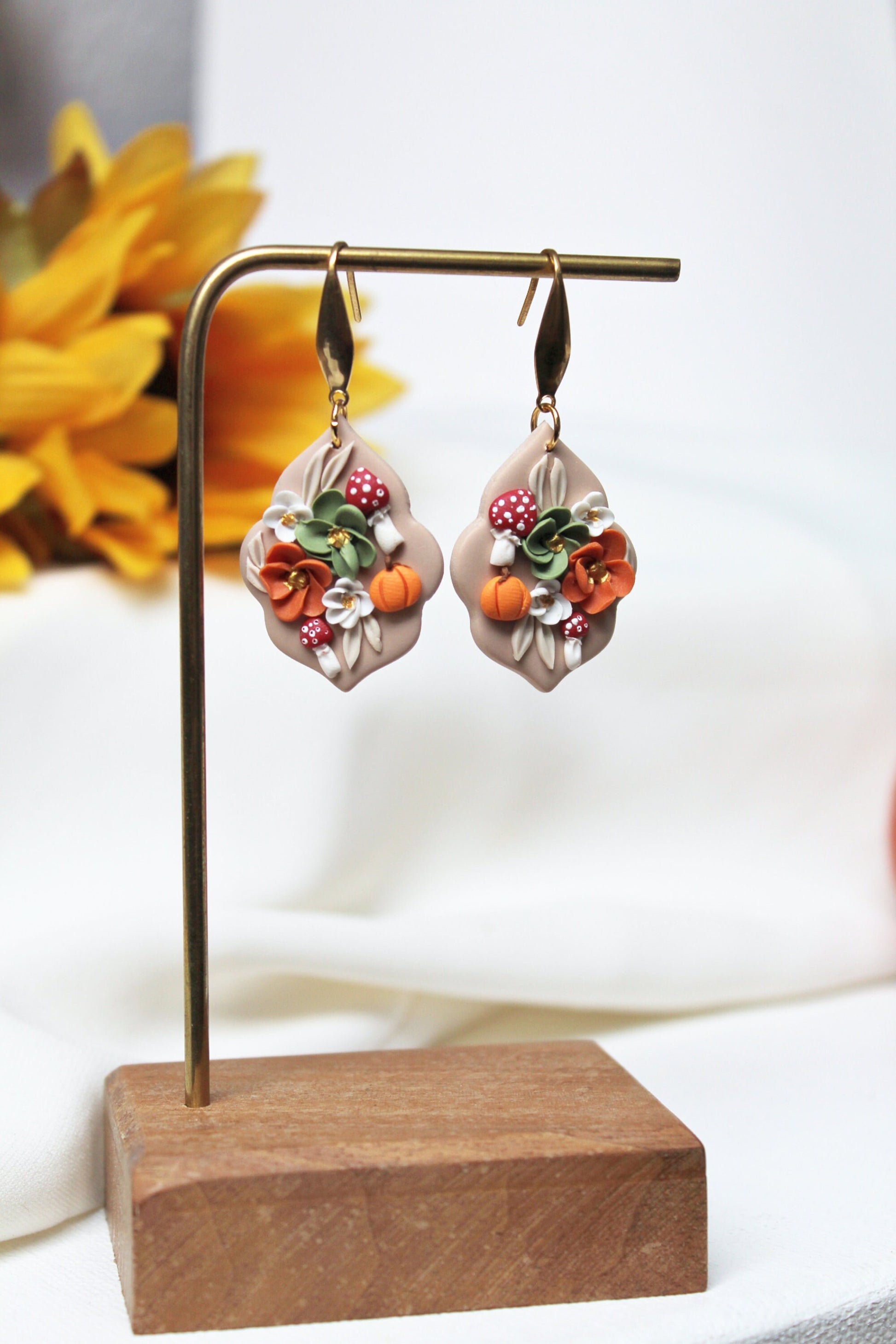 Fall Earrings, Teardrop Earrings, Autumn Earrings, Polymer Clay Earrings, Pumpkin Earrings, Mushroom, Halloween, Clay Earrings, Handmade