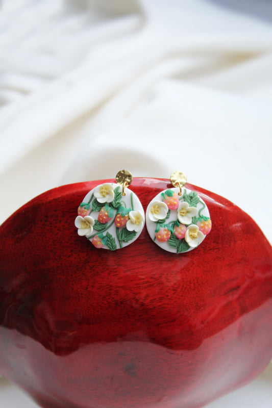Strawberry Earrings, Valentine's Day Earrings, Polymer Clay Earrings, Statement Earrings, Spring Summer Earrings, Miniature food, Handmade