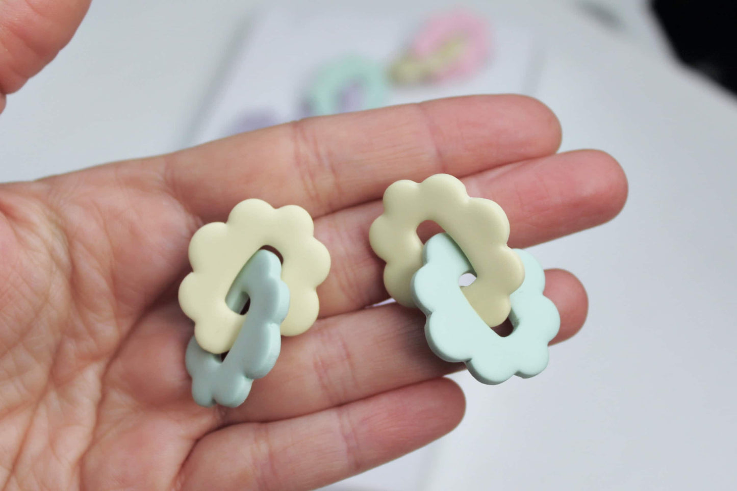 Chain Earrings, Polymer Clay Earrings, Flower Chain Earrings, Link Earrings, Statement Earrings, Aesthetic Earrings,Pastel Earrings,Handmade