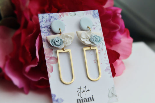 Floral Earrings, Flower Earrings, Polymer Clay Earrings, Spring Earrings, Clay Earrings, Aesthetic Earrings, Statement,Elegant Earrings,Gift