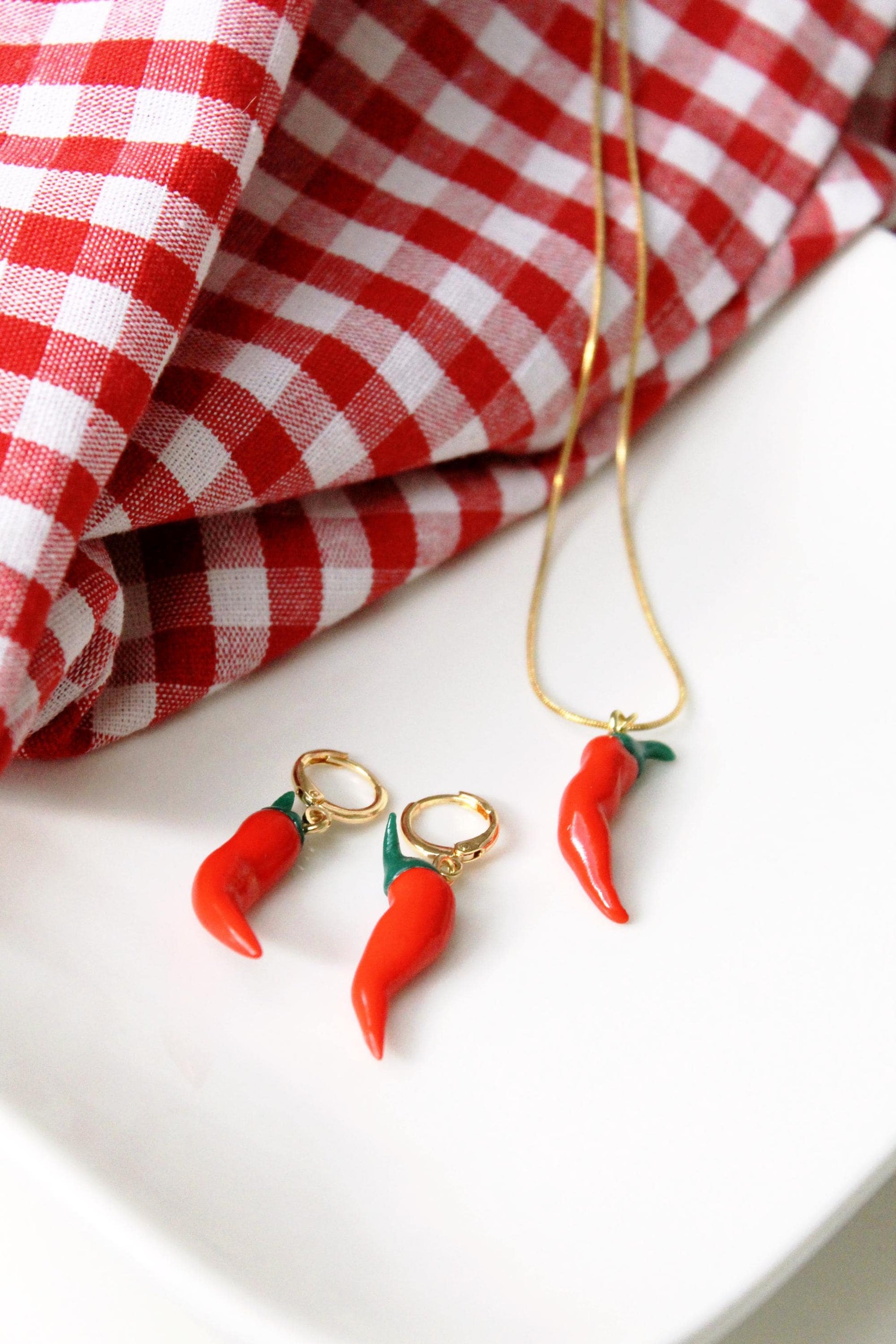 Chilli Pepper Earrings, Chili Pepper Earrings and Necklace Set, Spicy Red Pepper Set, Handmade Polymer Clay Jewelry, Chilli Pepper Necklace