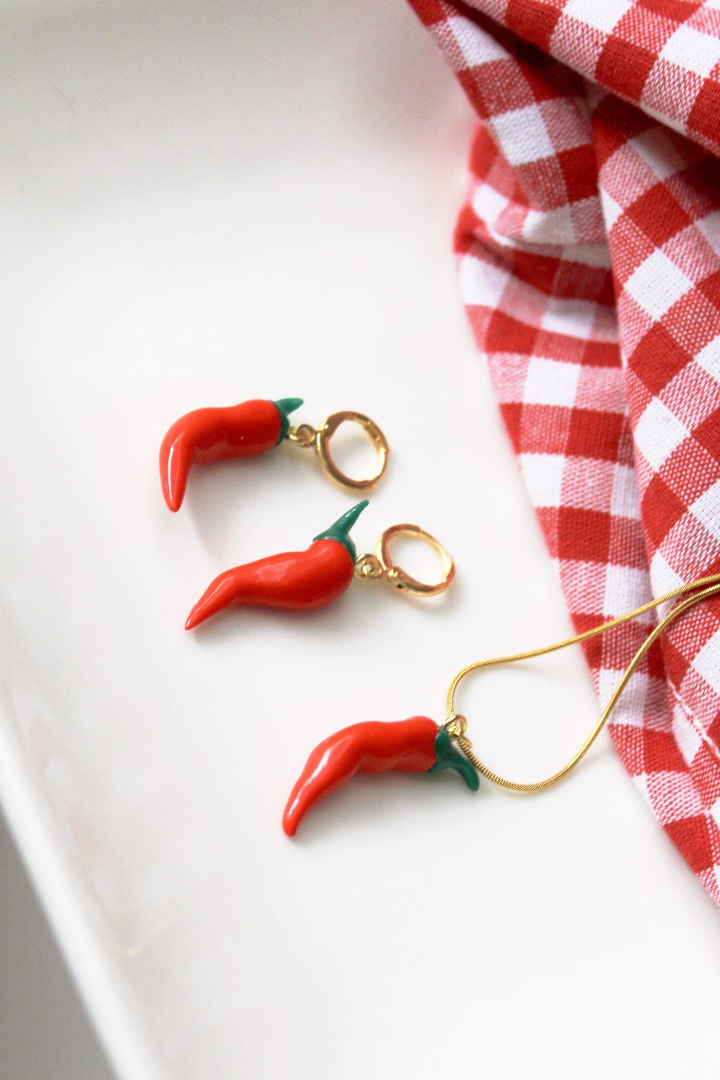 Chilli Pepper Earrings, Chili Pepper Earrings and Necklace Set, Spicy Red Pepper Set, Handmade Polymer Clay Jewelry, Chilli Pepper Necklace
