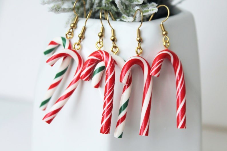 Candy Cane Earrings, Christmas Polymer Clay Earrings, Miniature Food Jewelry - Studio Niani