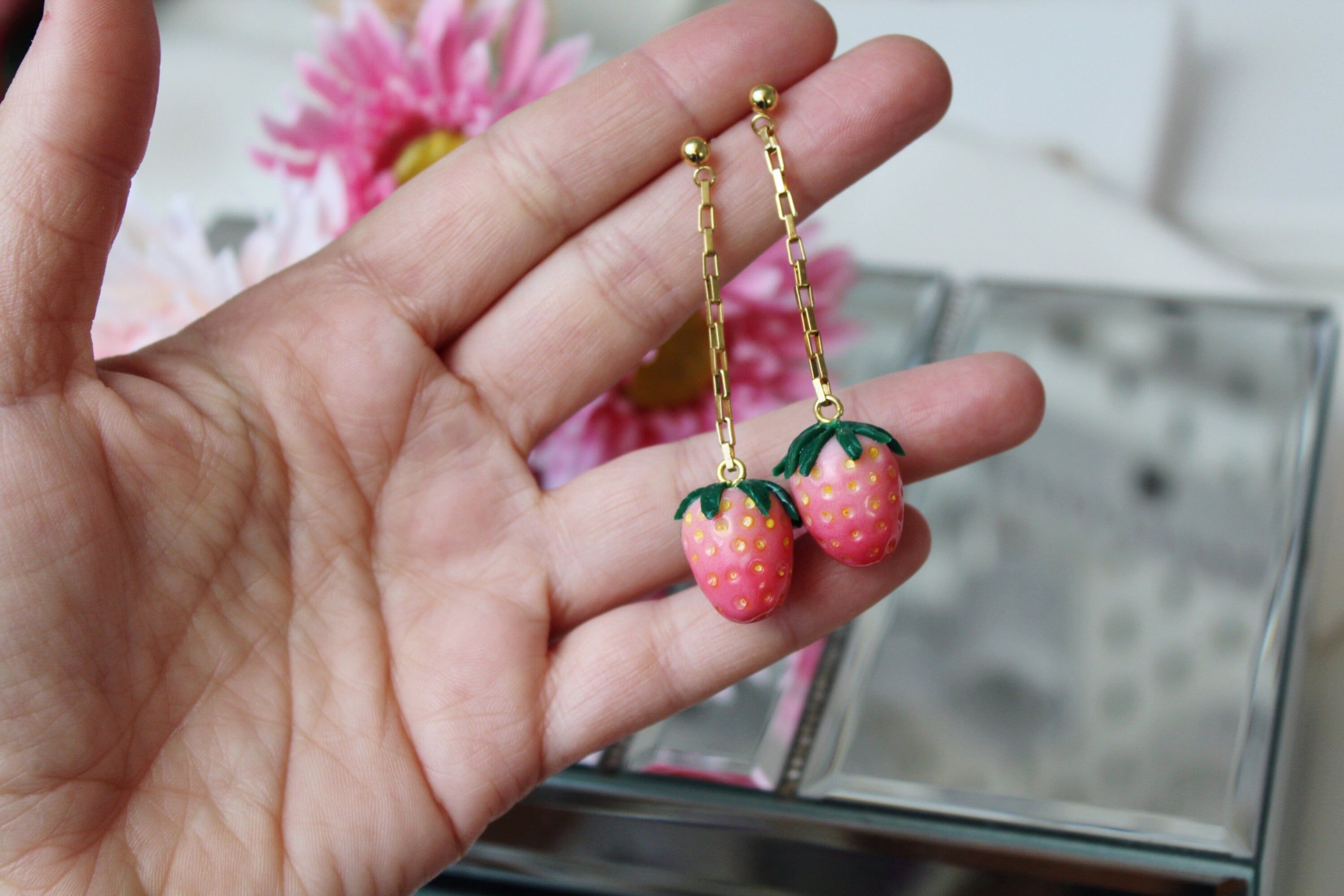 Red Strawberry Earrings For Women Girls,cute Acrylic Strawberry Dangle  Earring, Fruit Strawberry Drop Earring | Fruugo KR