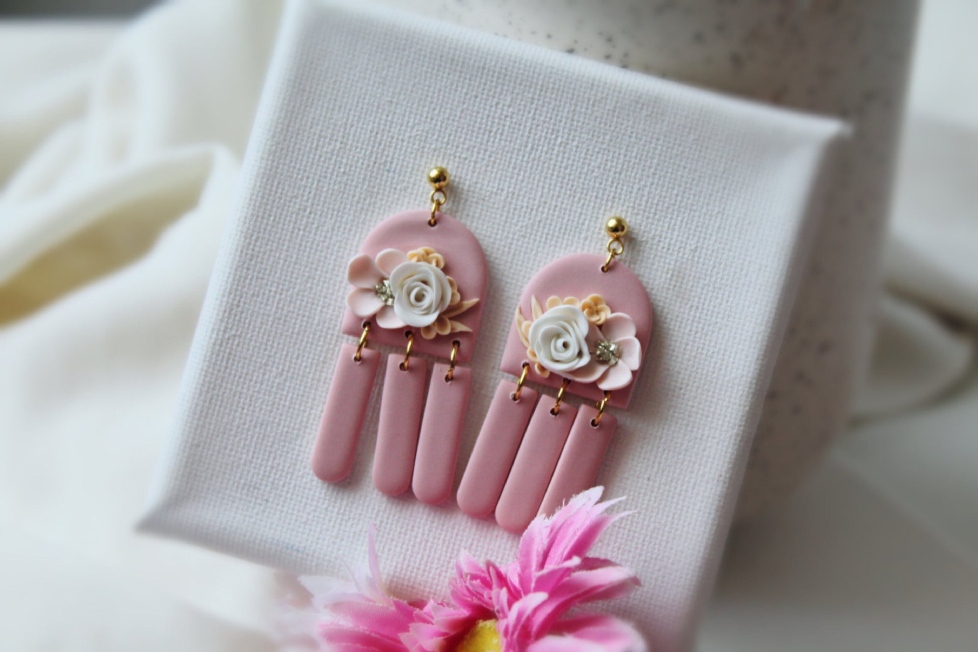 Floral Earrings, Valentines Day Earrings, Flower Earrings, Pink, Wedding Earrings, Polymer Clay Earrings, Earrings Dangle, Spring,Handmade